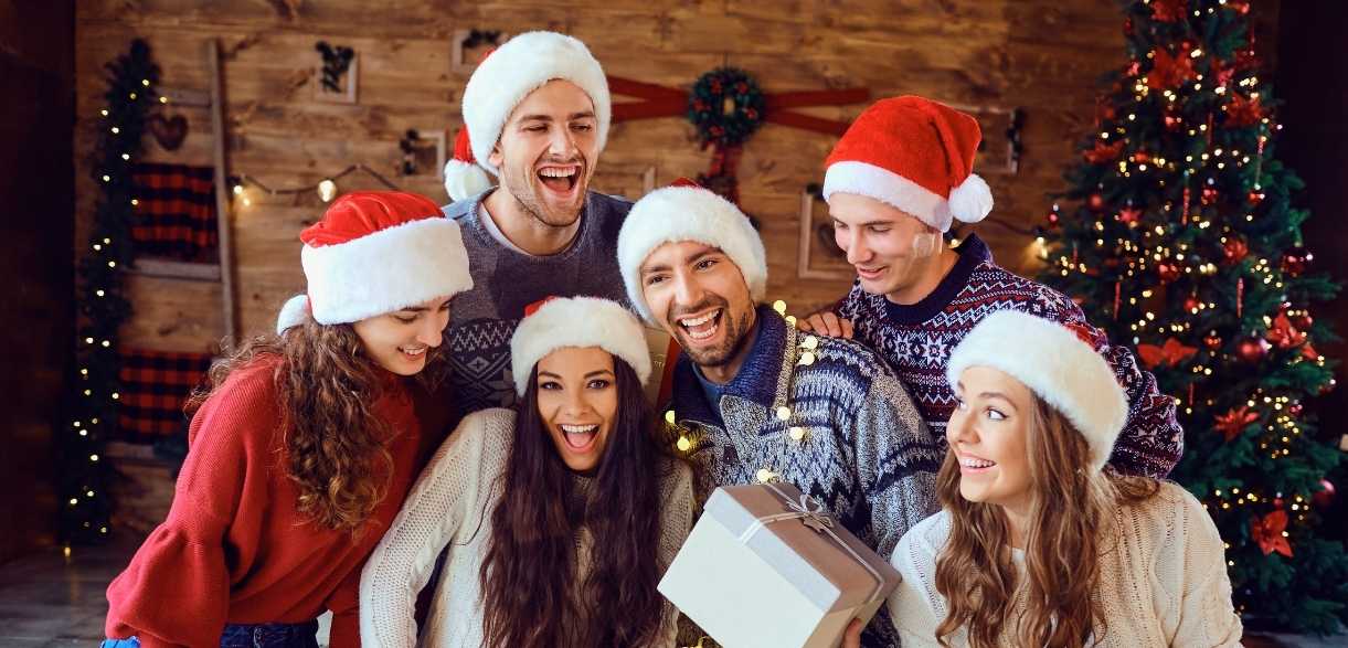 5 Essential Dental Care Tips for the Christmas Season