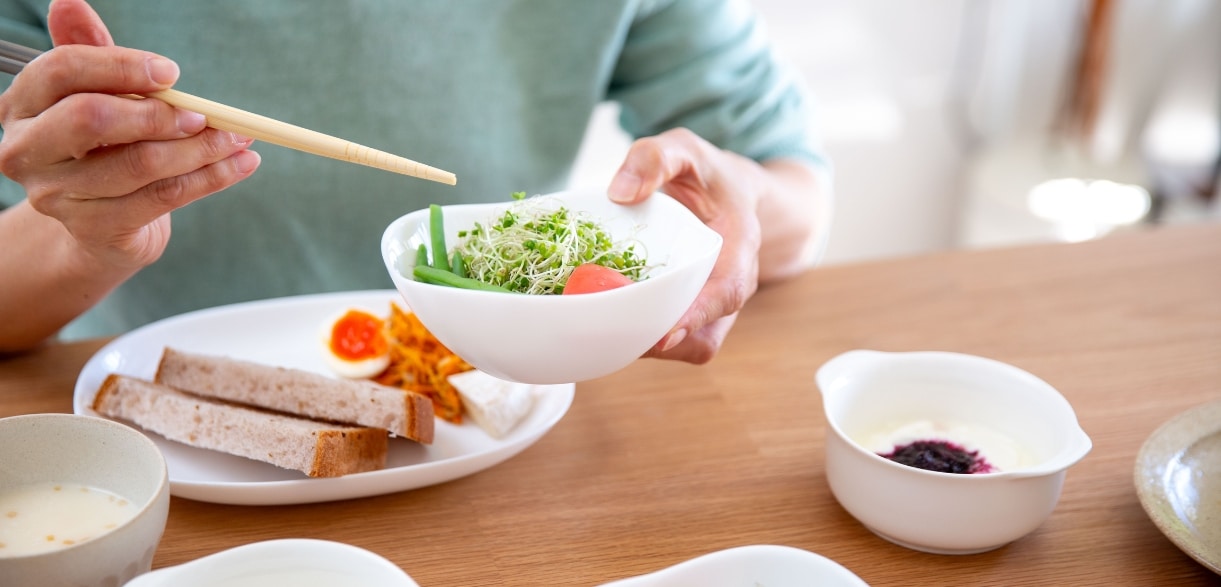 eat normally with a dental implants